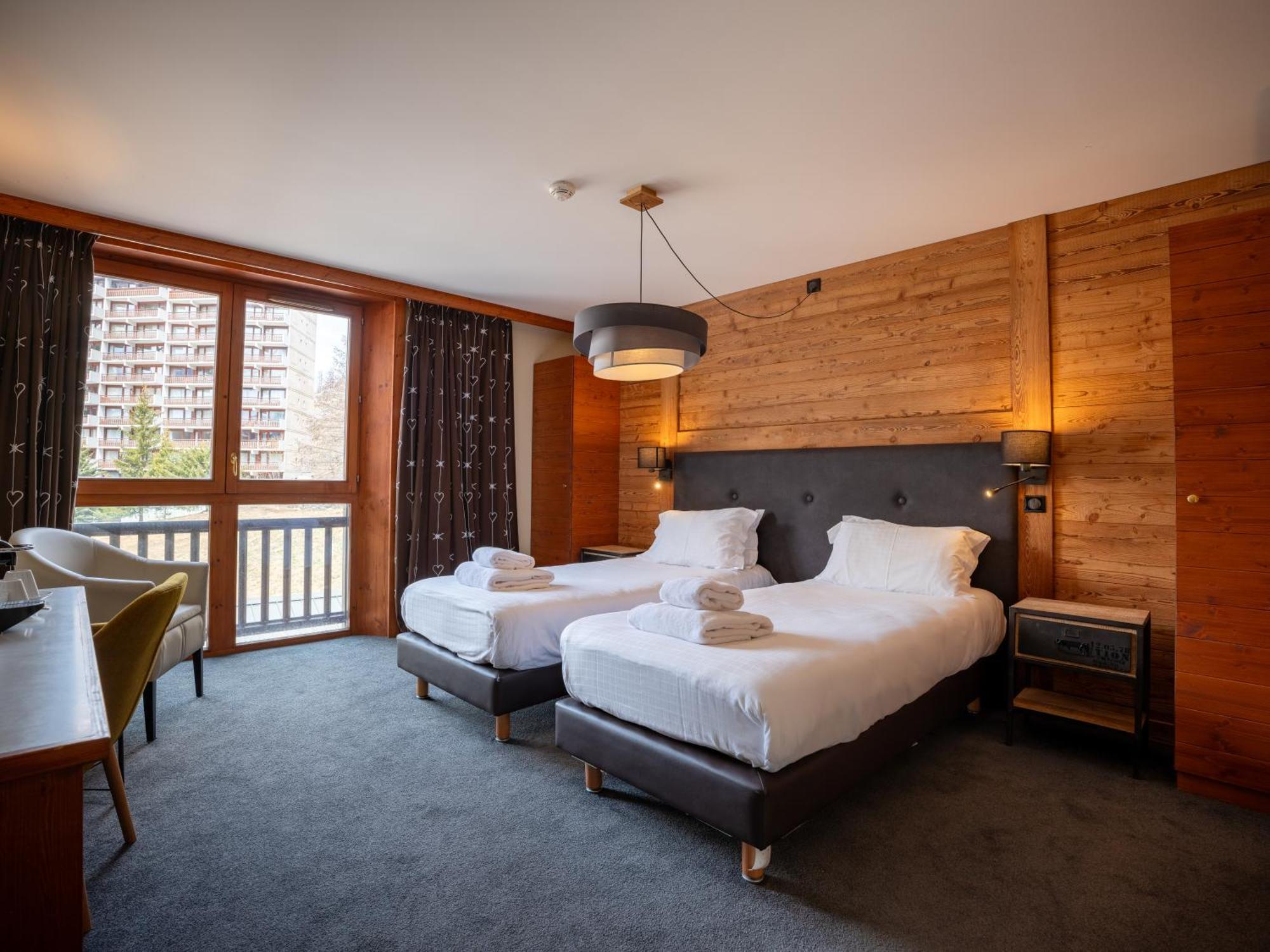 Chalet Hotel Ducs De Savoie Val-d'Isere Exterior foto